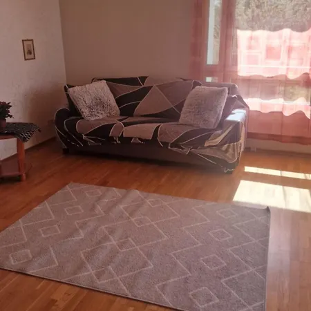 公寓 Kodikas Koti 拉普阿